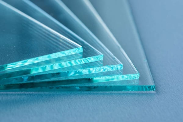 Tempered-glass-stacked-on-platform